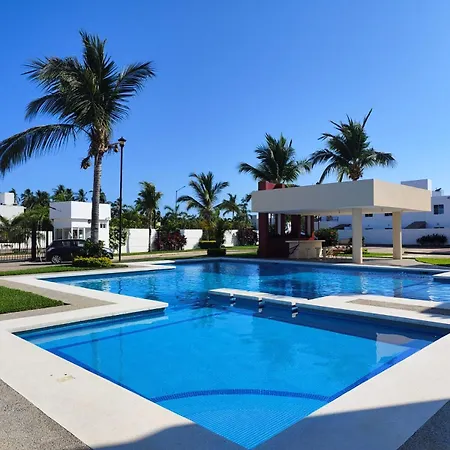 Villa Casa Puerta Al Sol Acapulco - Club De Playa
